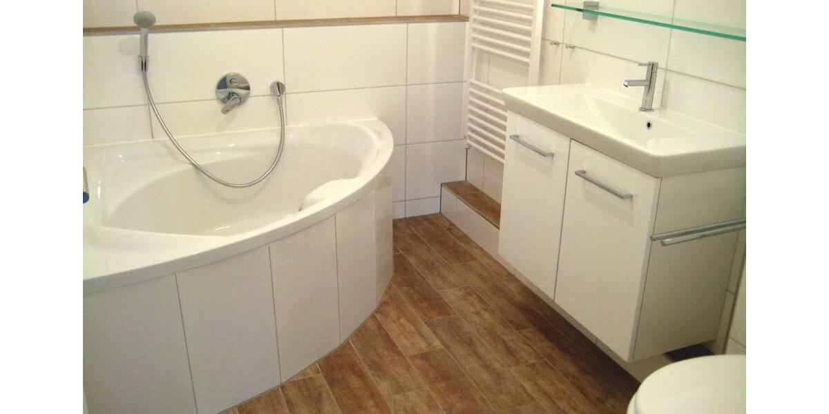 Etagenwohnung Neuss - 3 Zimmer, 83 m&sup2;, 358.500&euro; | Angebot:27029627
