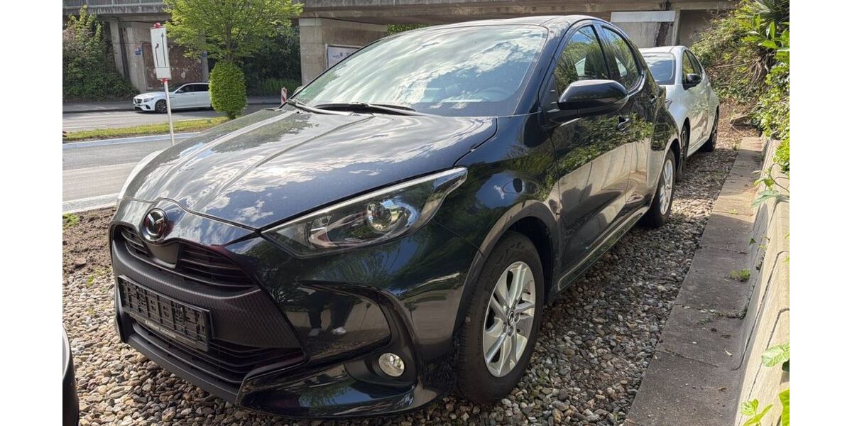 Mazda 2 Hybrid 28.450 km 18.850 &euro; Neuss 41464