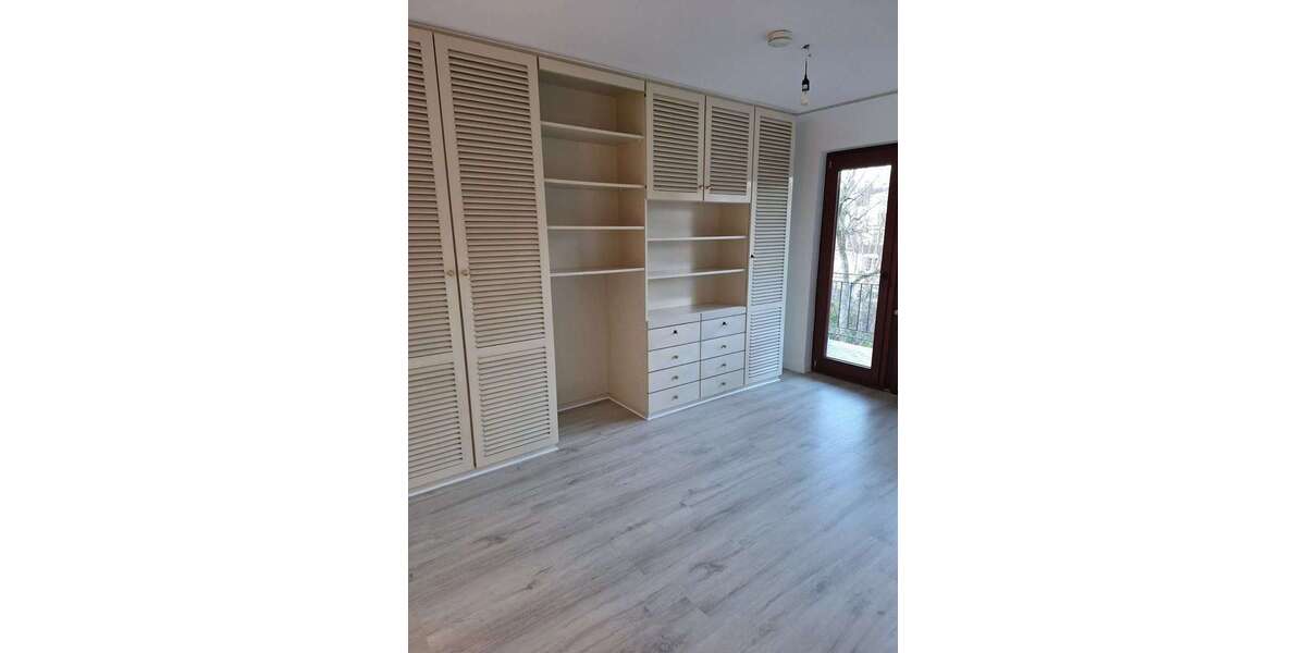 Etagenwohnung Düsseldorf Niederkassel - 2 Zimmer, 59 m&sup2;, 1.050&euro; | Angebot:25328776