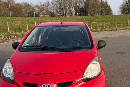 Toyota Aygo 123.000 km 2.999 &euro; Krefeld, Stadt 47798