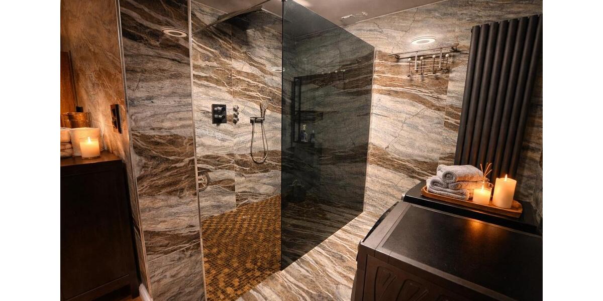 Einfamilienhaus Essen Stadtbezirk IX - 7 Zimmer, 307 m&sup2;, 300&euro; | Angebot:25396674