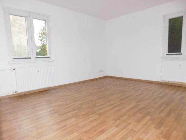 Erdgeschoßwohnung Duisburg Rheinhausen - 2 Zimmer, 47 m&sup2;, 377&euro; | Angebot:24696733