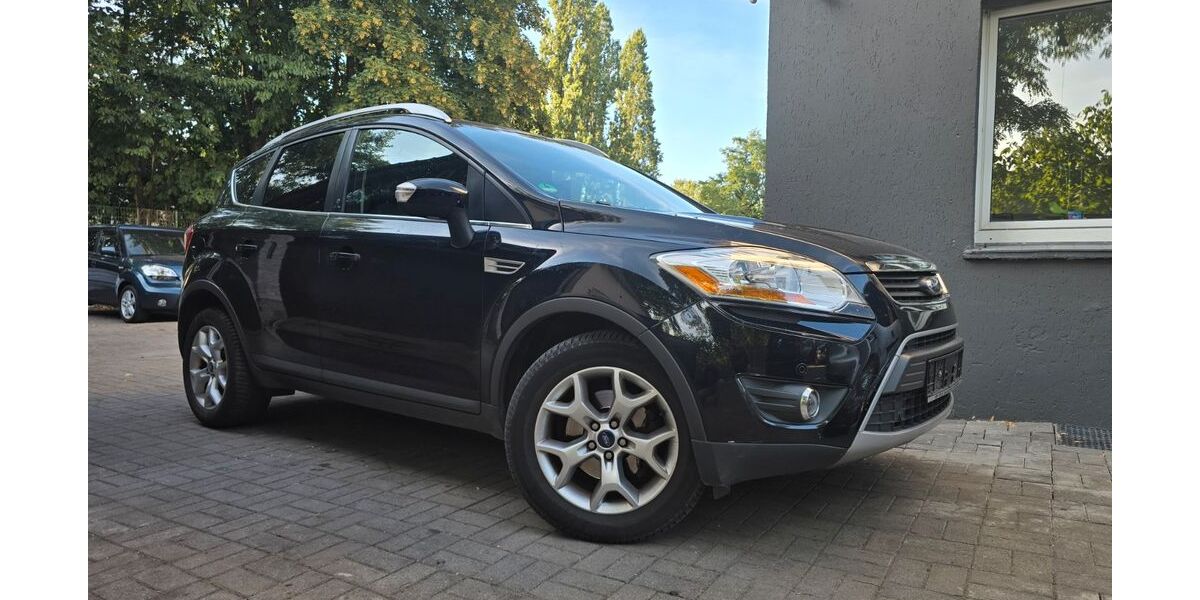 Ford Kuga 128.005 km 7.390 &euro; Dinslaken 46537