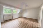 Dachgeschoßwohnung Duisburg Hamborn - 2.5 Zimmer, 56 m&sup2;, 600&euro; | Angebot:24695954