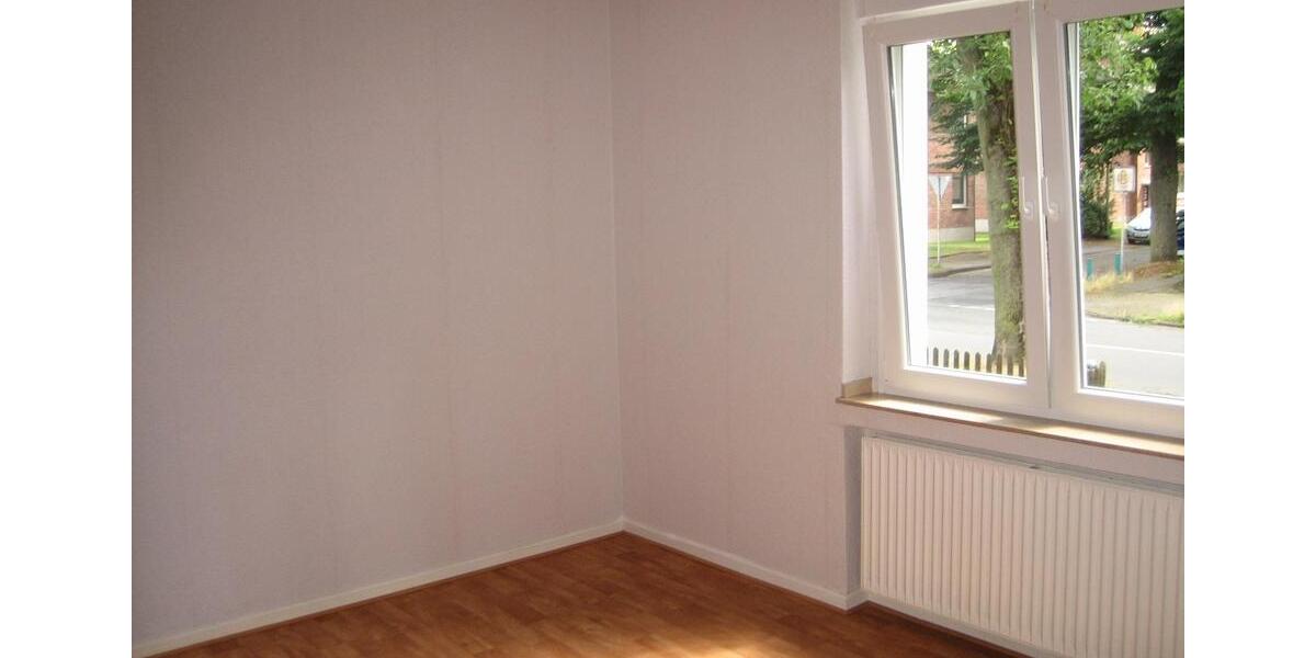 Erdgeschoßwohnung Duisburg Hamborn - 1 Zimmer, 65 m&sup2;, 450&euro; | Angebot:26122173