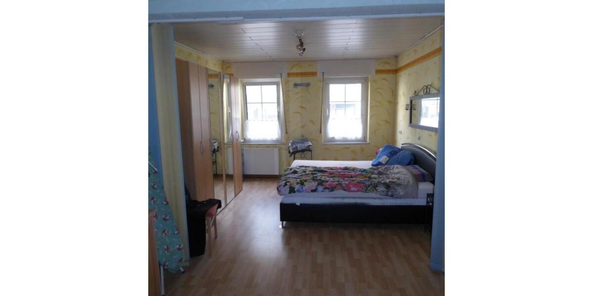 Wohn- und Geschäftshaus 47198 Duisburg zimmer