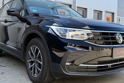 VW Tiguan 22.869 km 26.989 &euro; Willich 47877