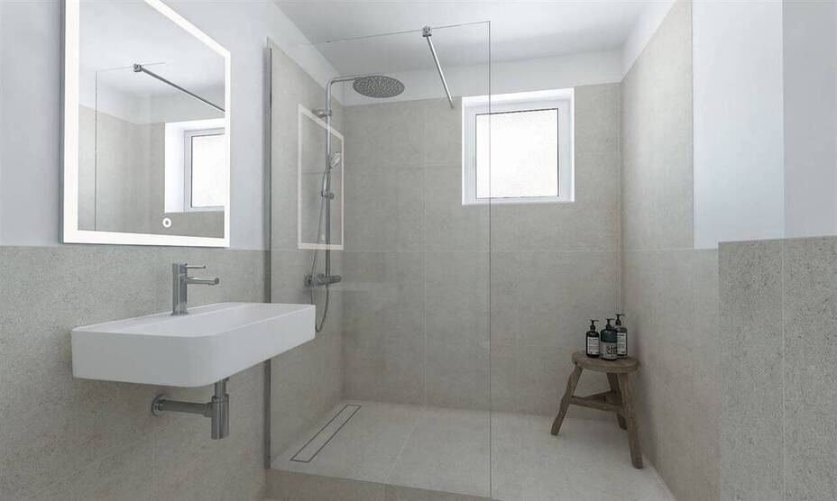 3-Zimmer-Wohnung mit Loggia Top-Anbindung BadeZimmer neu