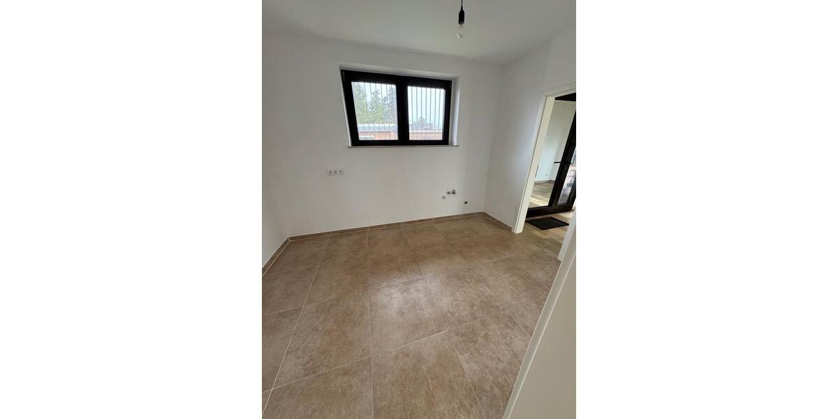 Bungalow Duisburg Essenberg - 3 Zimmer, 130 m&sup2;, 399.000&euro; | Angebot:26133233