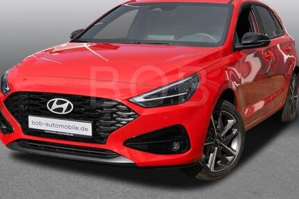 Hyundai i30 4.811 km 19.555 € Essen 45355