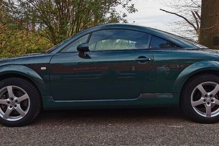 Audi TT 278.800 km 2.400 &euro; Essen 45259