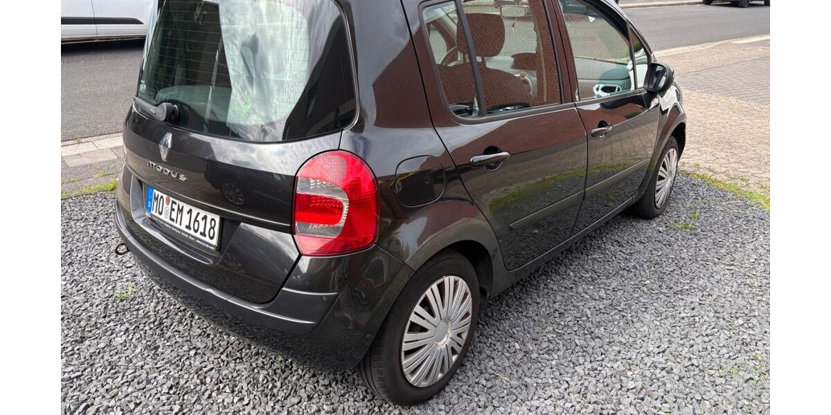 Renault Modus 114.000 km 2.650 &euro; Moers 47443