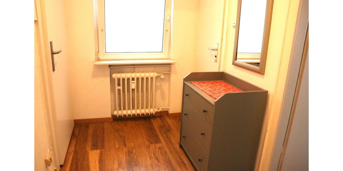 Etagenwohnung Essen Stadtkern - 2 Zimmer, 50 m&sup2;, 865&euro; | Angebot:24740038