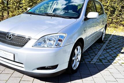 Toyota Corolla 94.000 km 6.000 € Heiligenhaus 42579