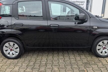 Fiat Panda 85.381 km 4.500 € Düsseldorf 40472