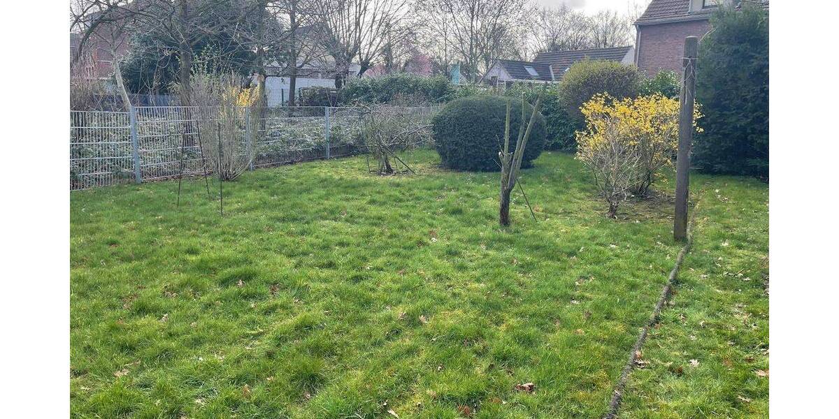 Etagenwohnung Duisburg Röttgersbach - 2 Zimmer, 82 m&sup2;, 650&euro; | Angebot:26572994
