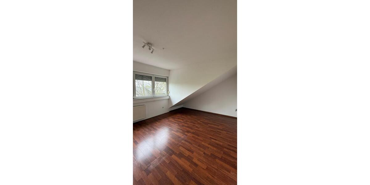 Dachgeschoßwohnung Gladbeck Brauck - 2 Zimmer, 56 m&sup2;, 129.000&euro; | Angebot:26503718