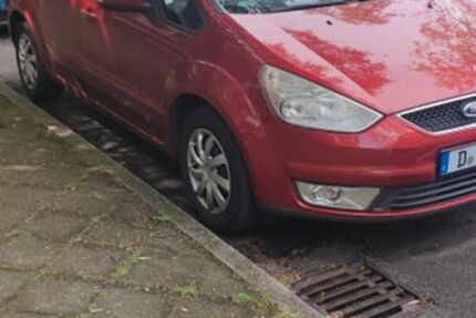 Ford Galaxy 192.500 km 3.200 &euro; Düsseldorf 40625