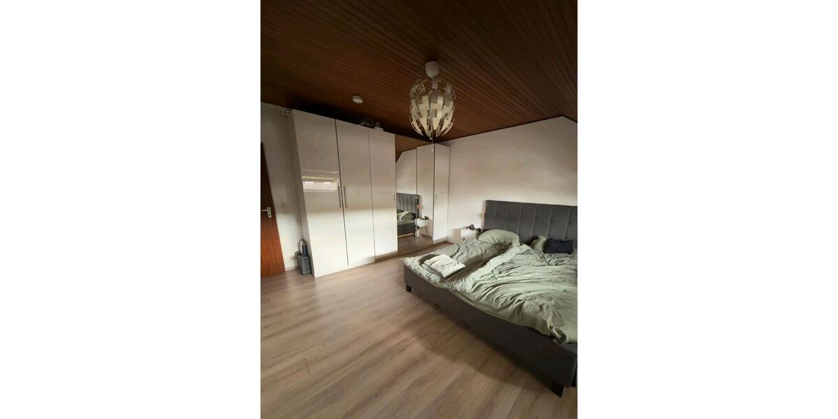 Dachgeschoßwohnung Willich - 2 Zimmer, 63 m&sup2;, 550&euro; | Angebot:26340364