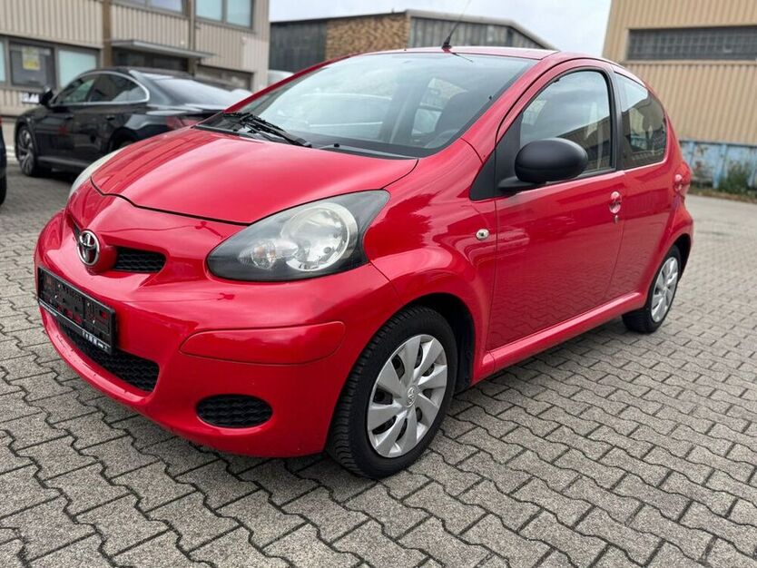 Aygo (X)
