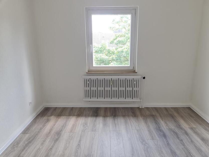 Renovierte 3-Zimmer-Wohnung im 3. Obergeschoss zu vermieten! zimmer