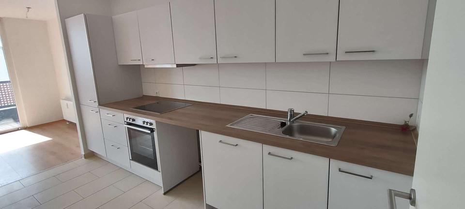 Etagenwohnung Krefeld - 3 Zimmer, 82 m&sup2;, 779&euro; | Angebot:26381551