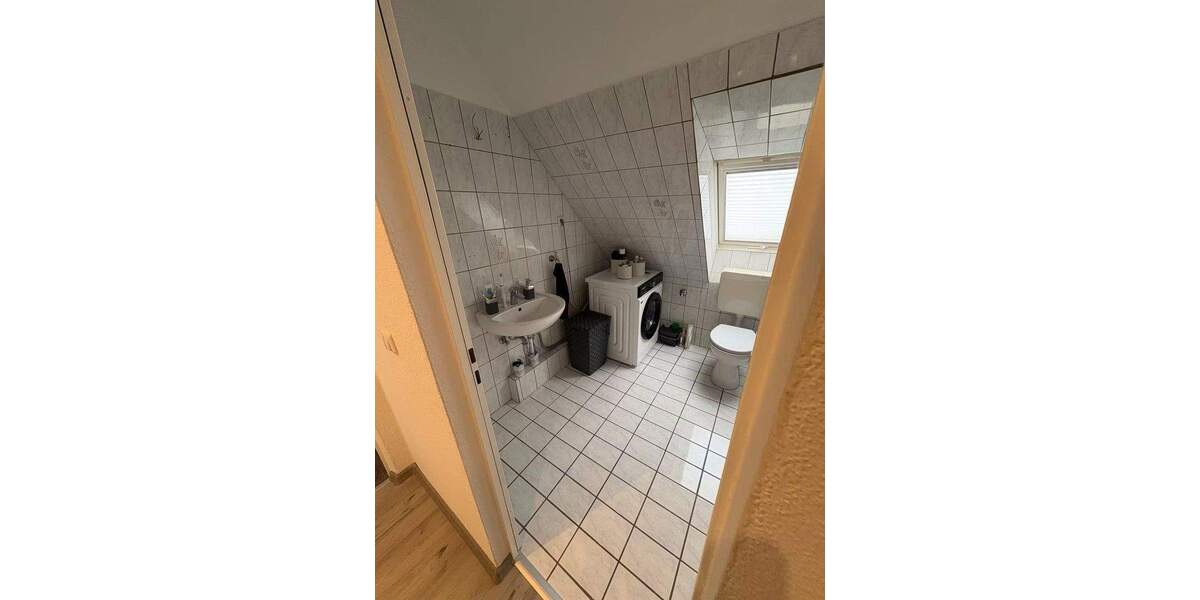 Etagenwohnung Krefeld Stadtmitte - 2 Zimmer, 48 m&sup2;, 550&euro; | Angebot:25659255