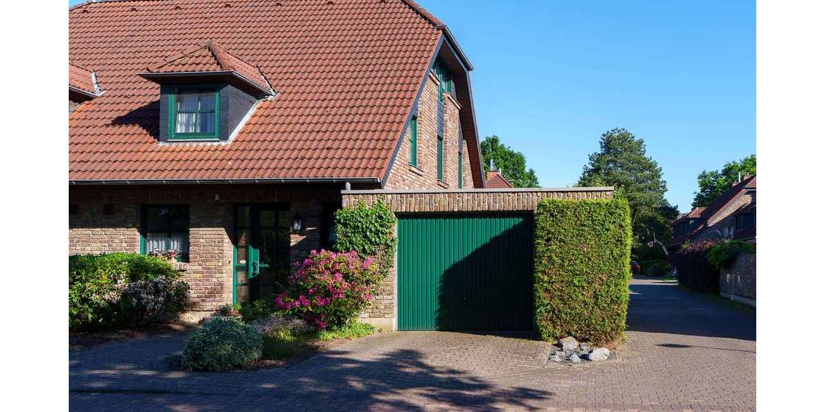 Einfamilienhaus Krefeld Fischeln - 5.5 Zimmer, 126 m&sup2;, 329.000&euro; | Angebot:26873104