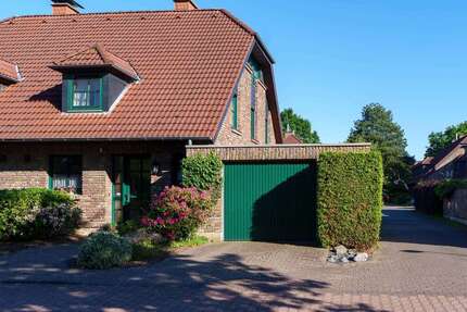 Haus Krefeld Fischeln - 5.5 Zimmer, 126 m&sup2;, 329.000&euro; | Angebot:26873104