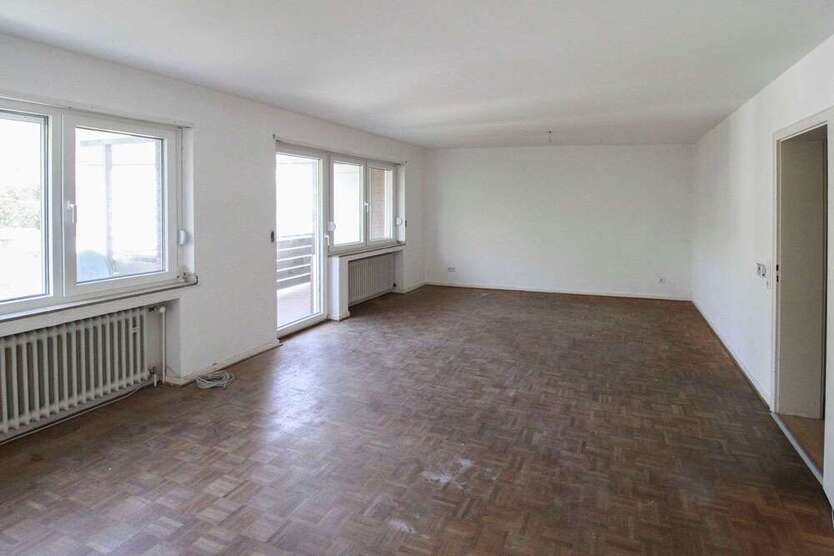 Wohnung zum Kaufen in Neuss 290.000 € 94 m²