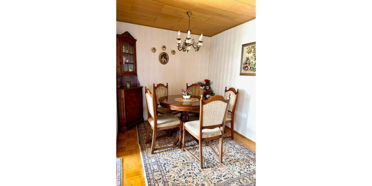 Etagenwohnung Krefeld / Fischeln Fischeln - 4 Zimmer, 100 m&sup2;, 199.500&euro; | Angebot:26292175