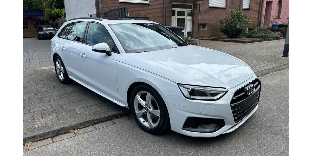 Audi A4 180.000 km 16.480 &euro; Duisburg 47226
