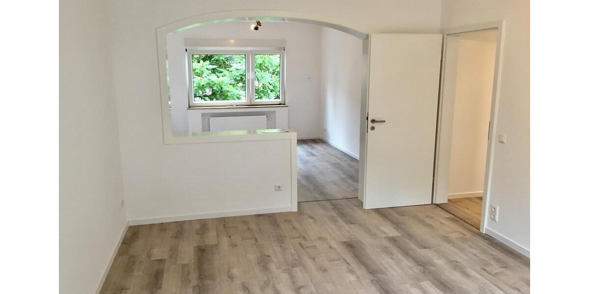 Etagenwohnung Essen Stadtbezirk II - 4 Zimmer, 90 m&sup2;, 998&euro; | Angebot:25073417