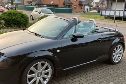 Audi TT 122.000 km 8.600 € Bottrop 46244