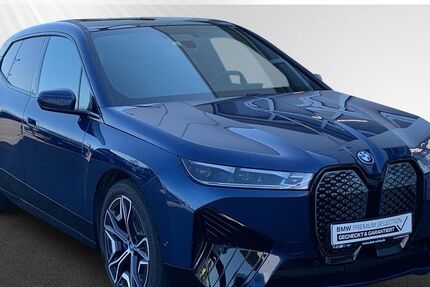 BMW iX 17.903 km 70.900 € Geldern 47608