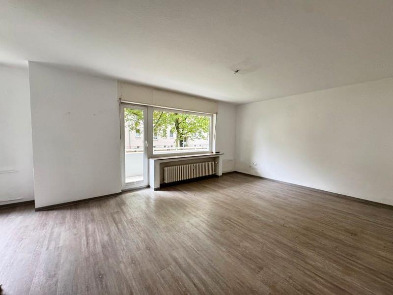 bezugsfertige, großzügige 2-Zimmer-Wohnung mit Balkon in Bochum Eppendorf zimmer