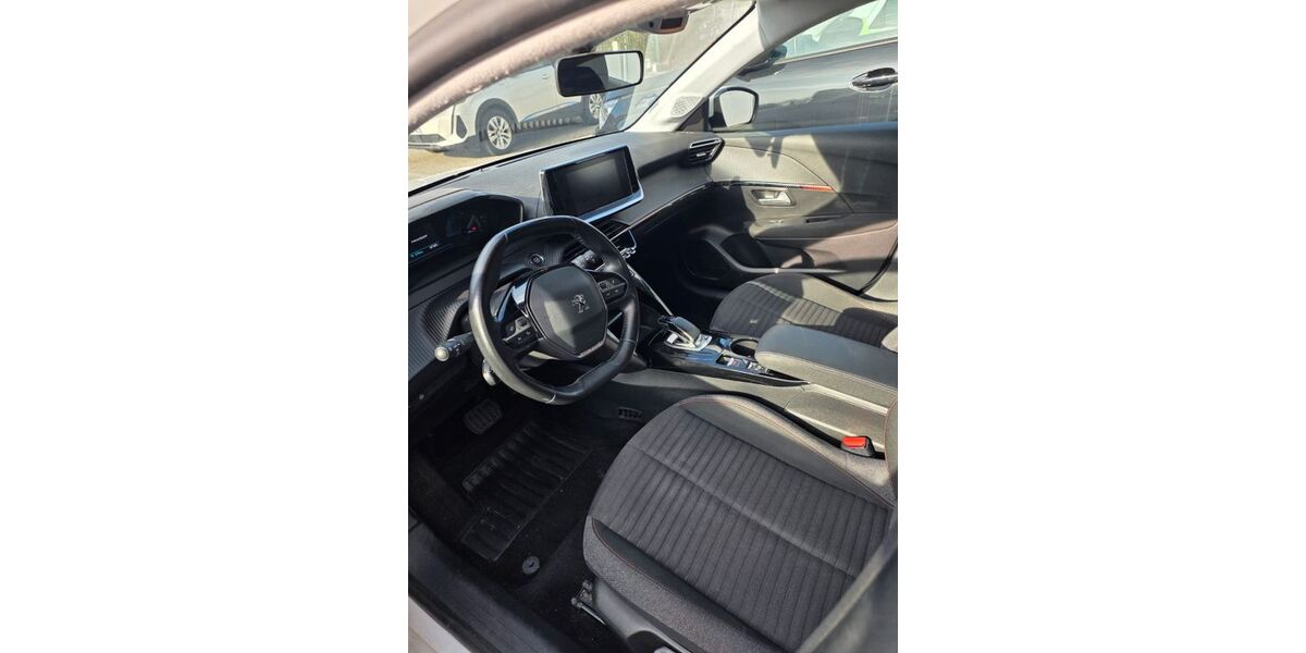 Peugeot 208 87.000 km 12.990 &euro; Hünxe 46569