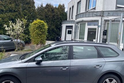 Seat Leon 152.000 km 5.900 &euro; Essen 45326