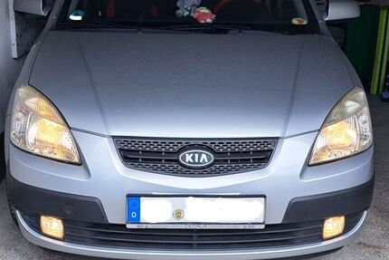 Kia Rio 209.847 km 1.200 &euro; Oberhausen 46117