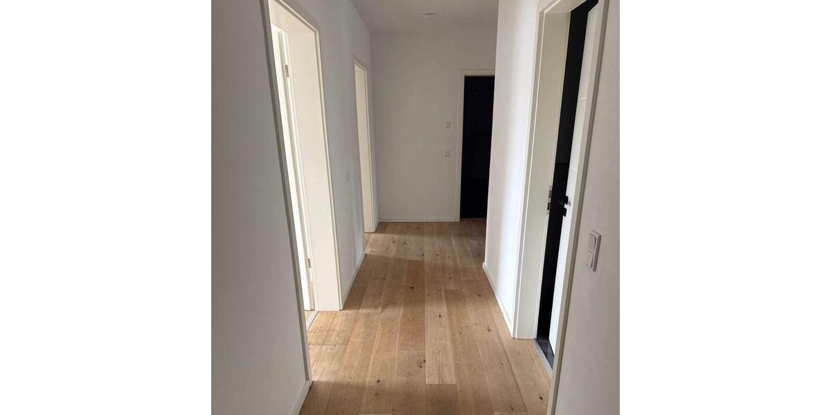 Etagenwohnung Kaarst Vorst - 3 Zimmer, 138 m&sup2;, 2.070&euro; | Angebot:26881290