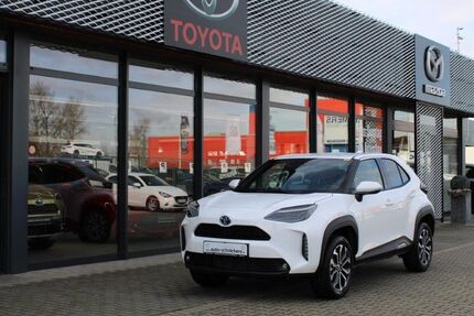 Toyota Yaris Cross 51.322 km 21.980 &euro; Moers 47441