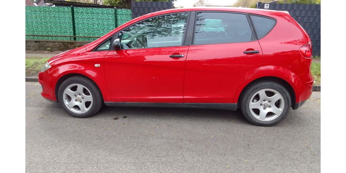 Seat Altea 146.321 km 999 &euro; bottrop 46236