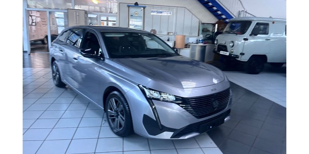 Peugeot 308 15.800 km 18.900 &euro; Gelsenkirchen 45892