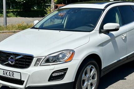 Volvo XC60 271.000 km 8.960 &euro; Gelsenkirchen 45889