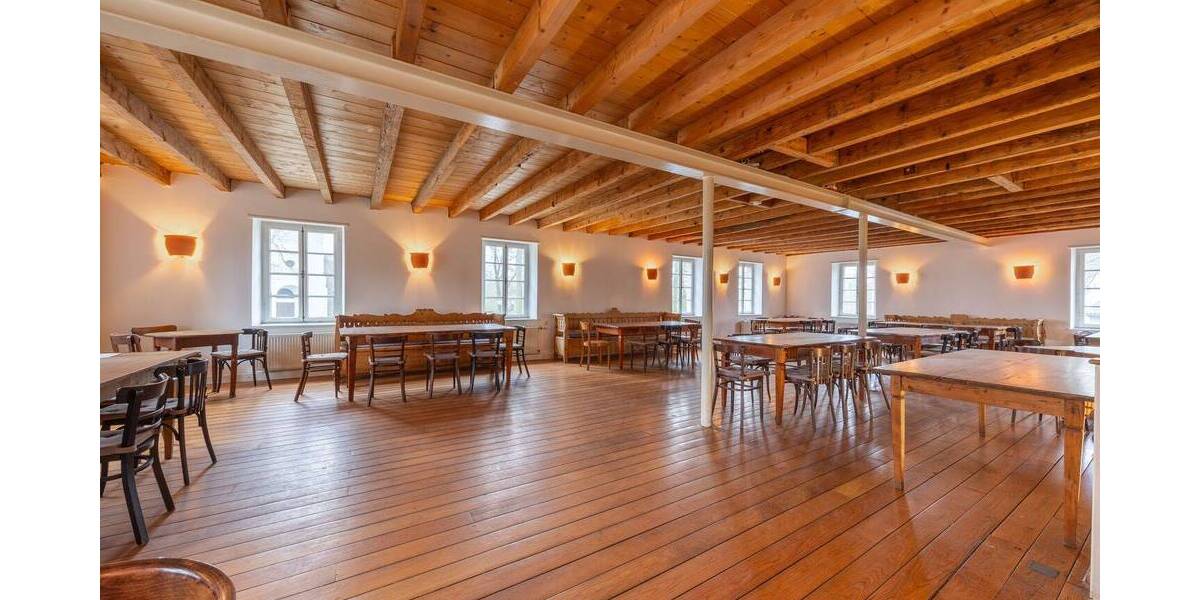 Denkmalgeschütztes Anwesen in idyllischer Lage von Duisburg-Friemersheim 8 zimmer