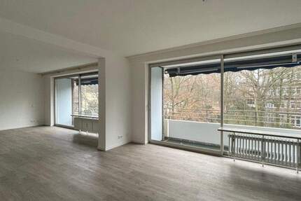 Wohnen am Duisburger Kaiserberg: großzügig aufgeteilte, vor 3 Jahren modernisierte 3- Zimmer-Wohnung (zwei Balkone). 3 zimmer