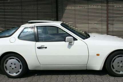 Porsche 944 118.187 km 39.944 € Moenchengladbach 41065