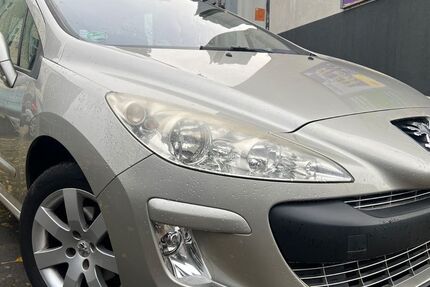 Peugeot 308 169.000 km 1.990 &euro; Duisburg 47059