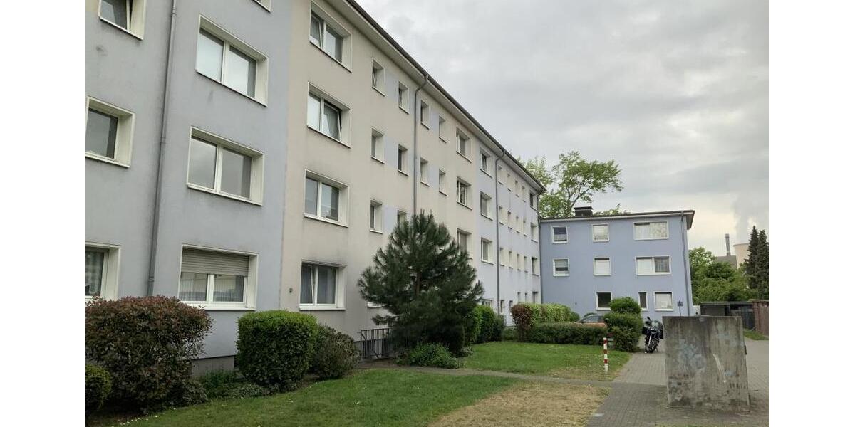 Erdgeschoßwohnung Duisburg Huckingen - 3.5 Zimmer, 68 m&sup2;, 609&euro; | Angebot:26180107