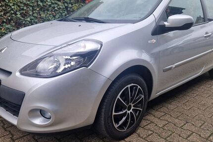 Renault Clio 133.562 km 3.450 € Oberhausen 46149